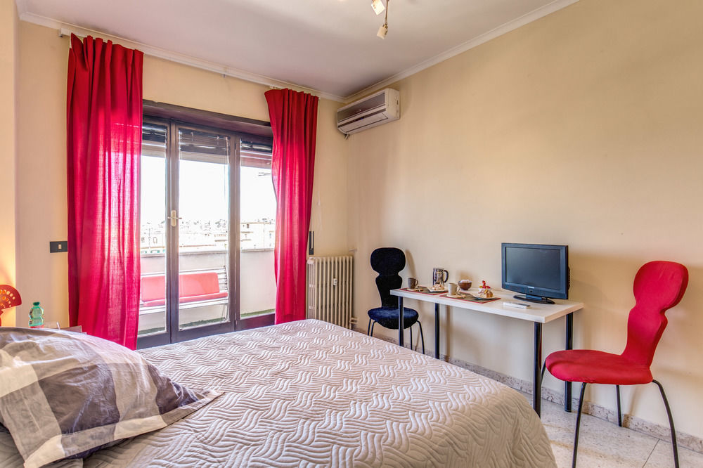 B&B Piramide Terrace Rome Exterior photo