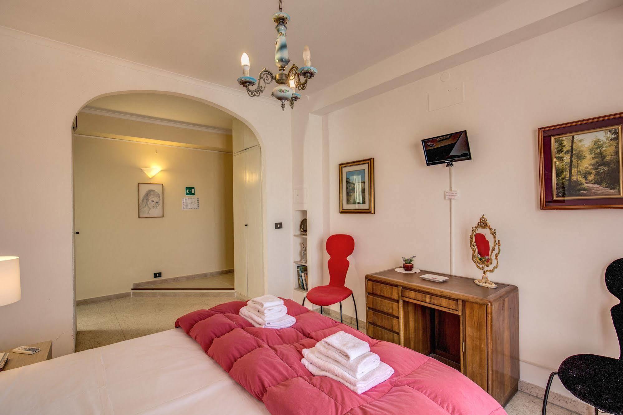 B&B Piramide Terrace Rome Exterior photo