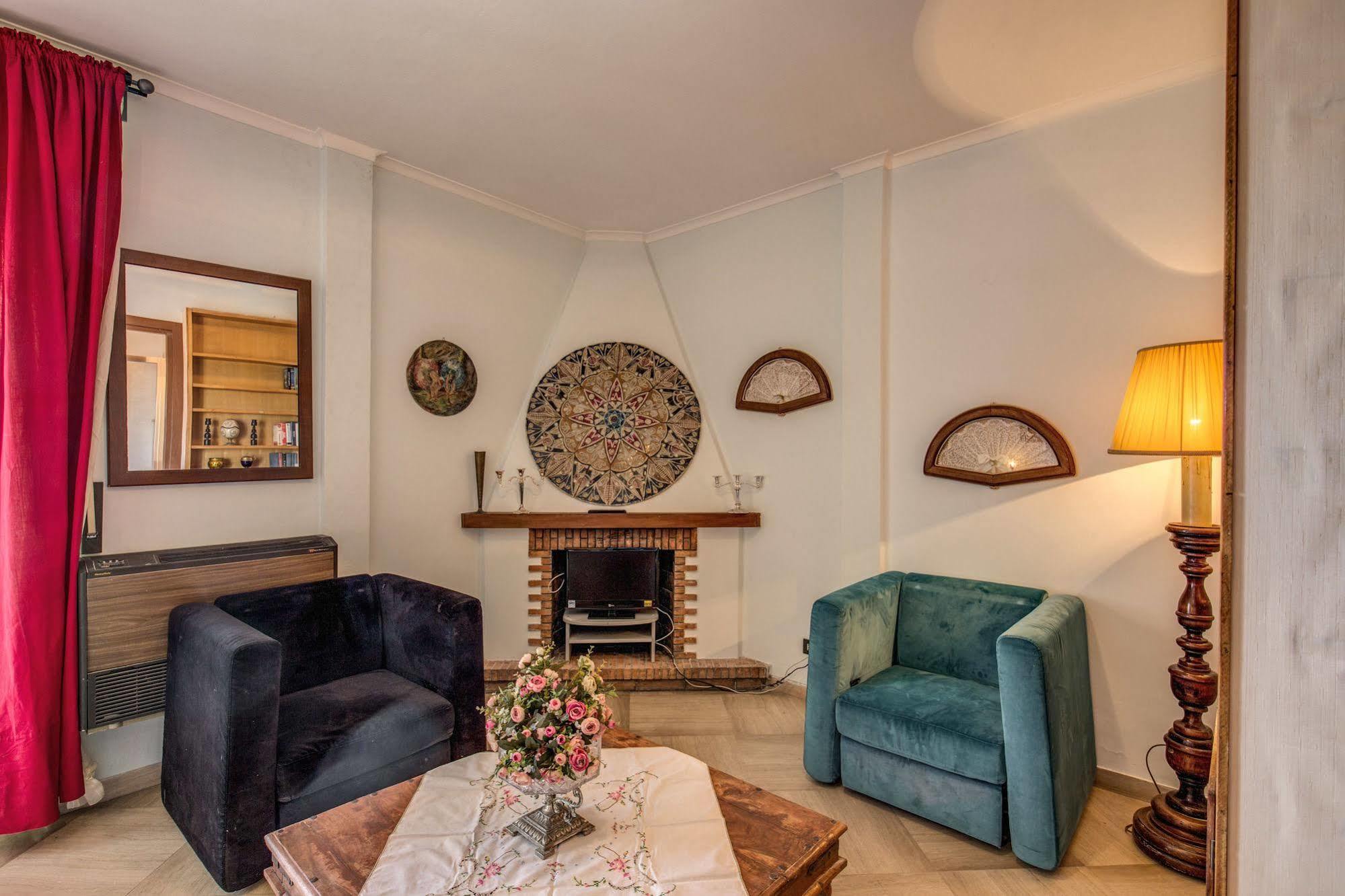 B&B Piramide Terrace Rome Exterior photo
